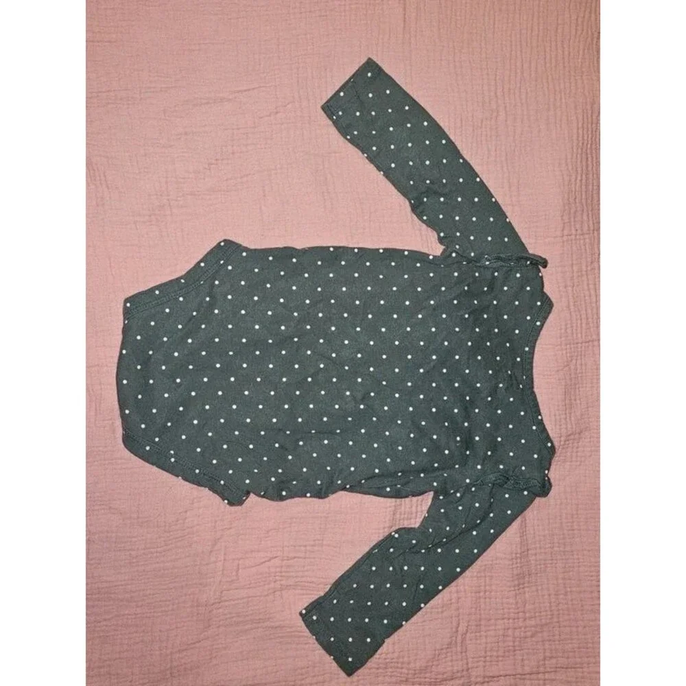 Carter's Baby Girl Long Sleeve 12M Onesie